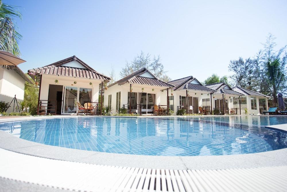 Sea Breeze Resort Sihanoukville Kültér fotó