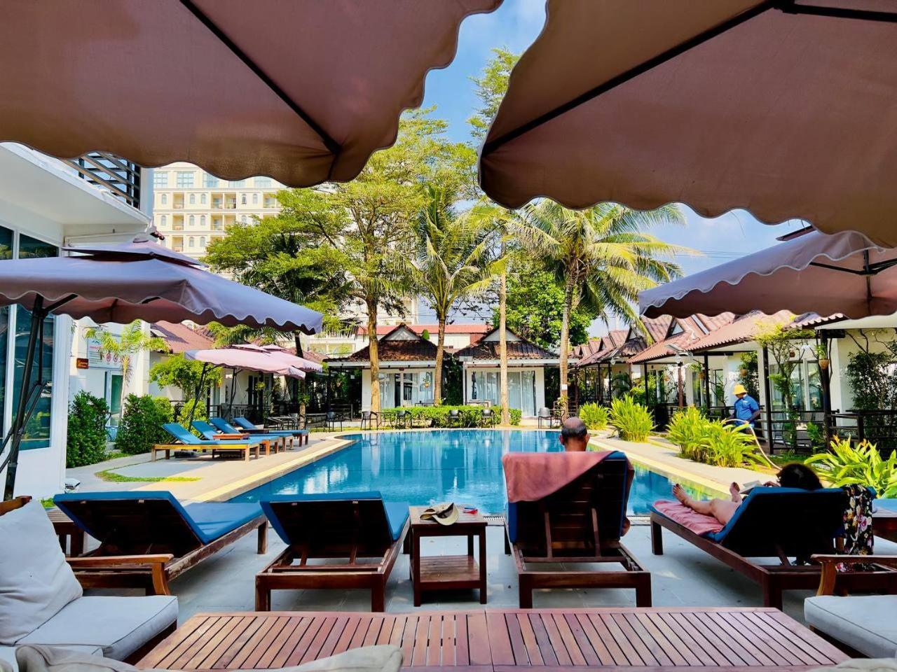 Sea Breeze Resort Sihanoukville Kültér fotó